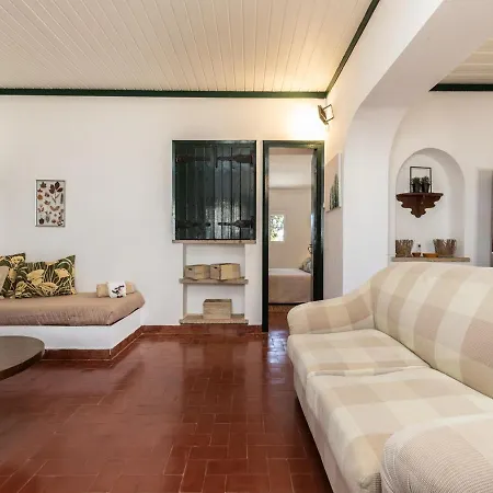 Villa Akivillas Rest *